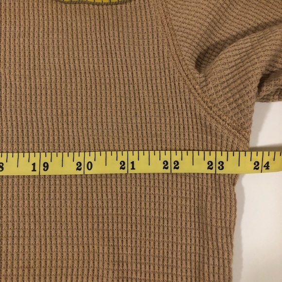 Tna Short Sleeve Beige Top EUC - Picture 11 of 12